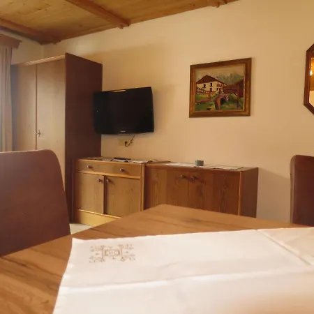 Appartement Hof Am Schoenbach-1 By Interhome *
