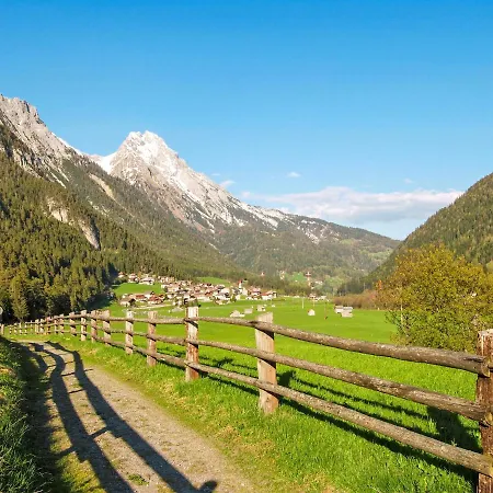 Daire Hof Am Schoenbach-1 By Interhome Sankt Jakob am Arlberg